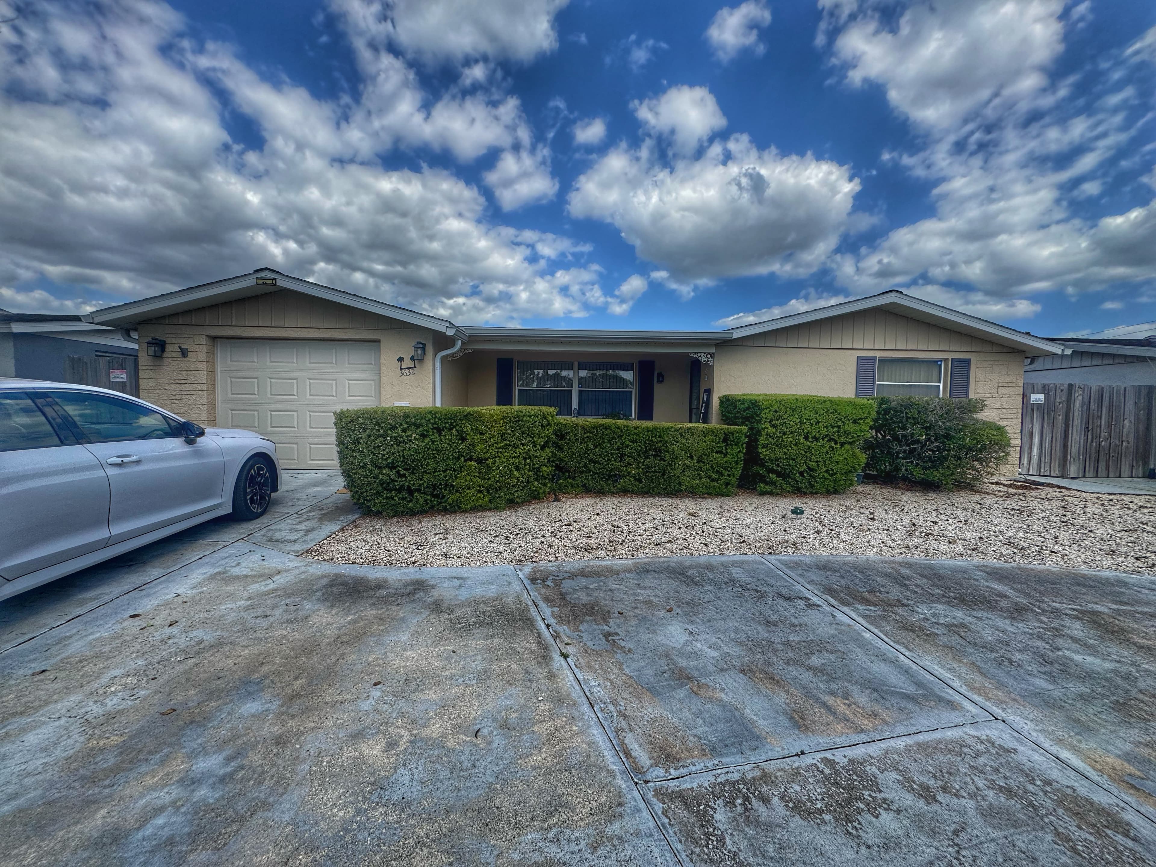 A real Florida home Cash Flow Deals bought, sold as-is