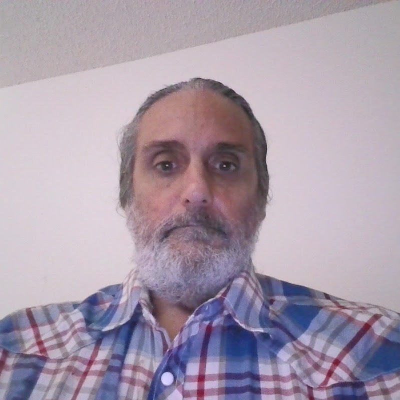 Bruce Molina